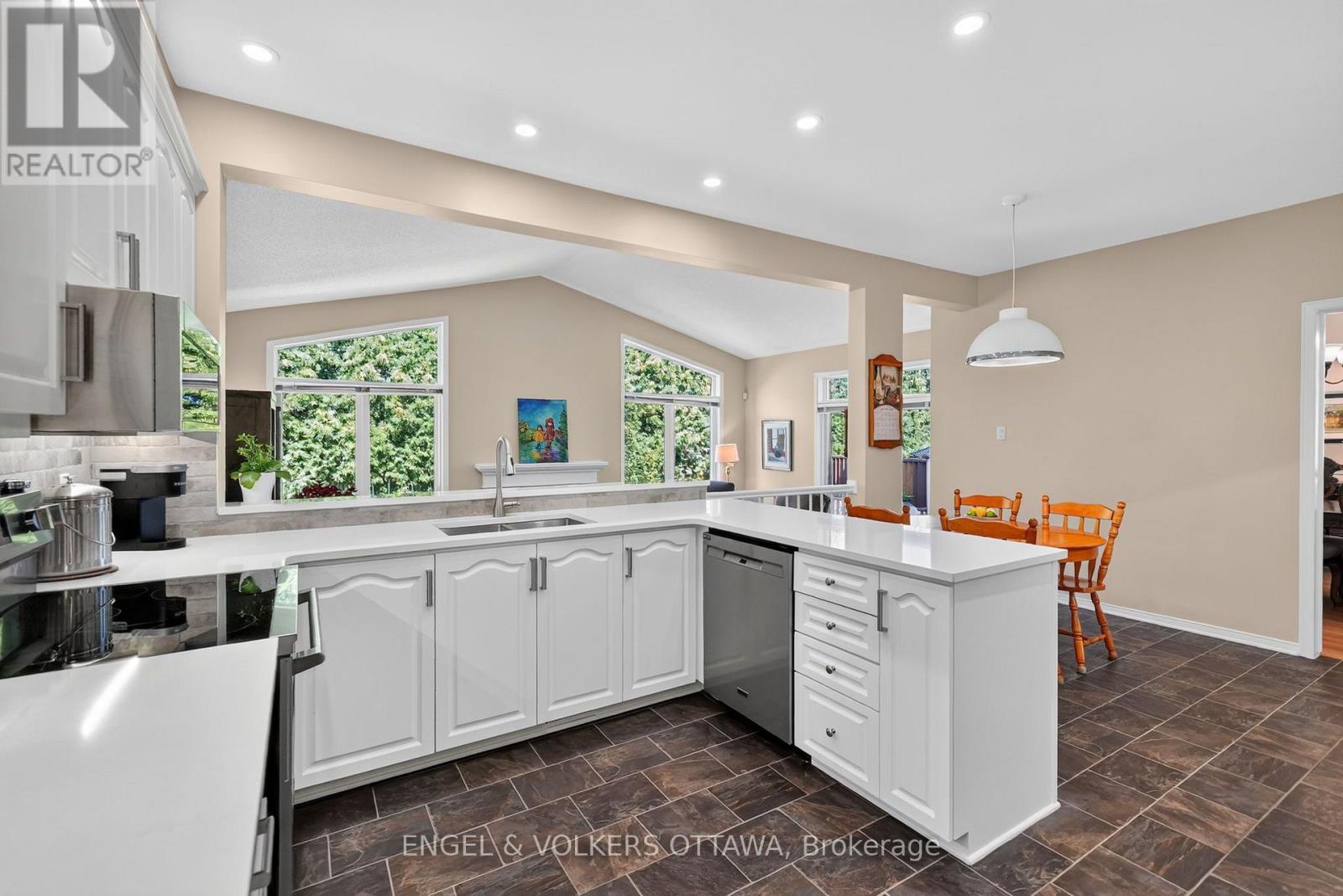 2812 HANK RIVERS DRIVE - Image 15