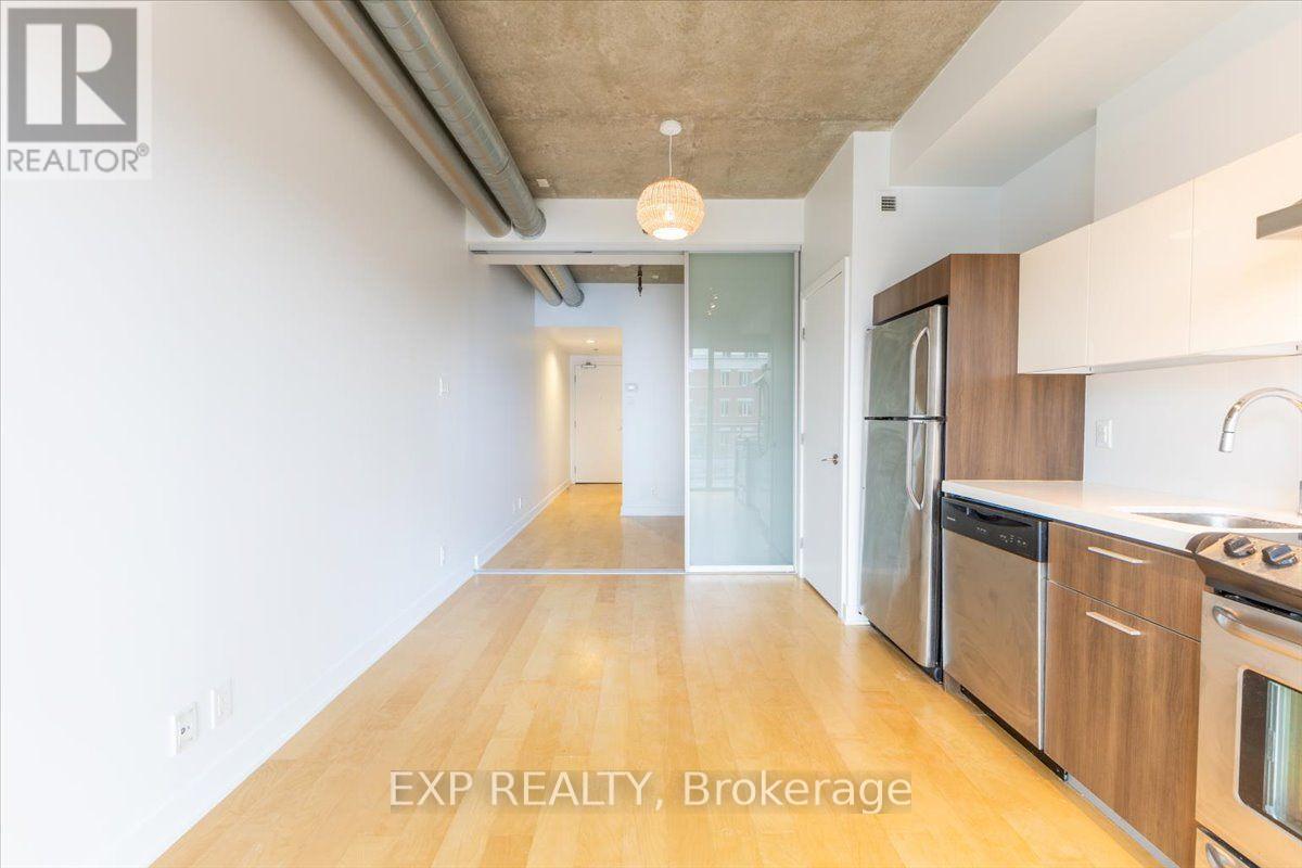 #641 340 MCLEOD STREET - 16