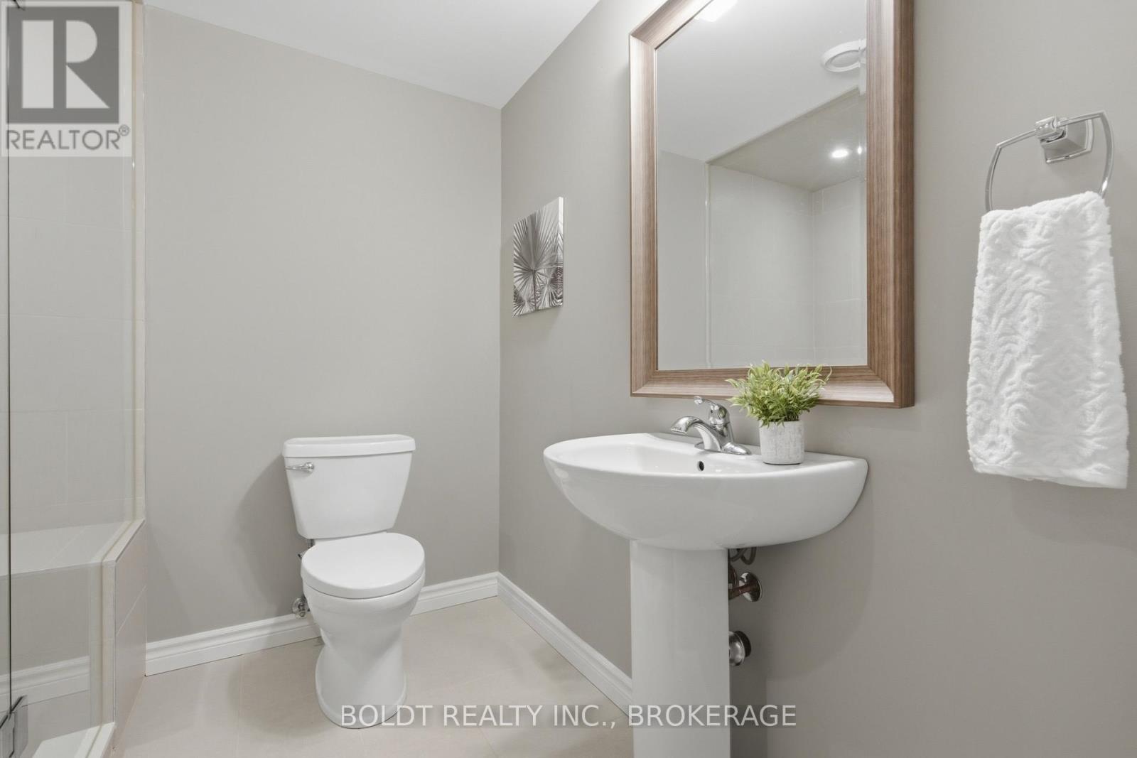 5 GOSSEN DRIVE - Image 32