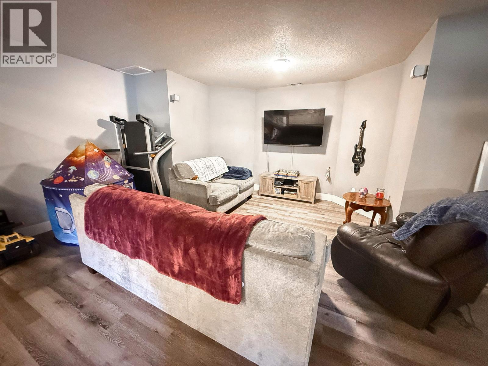 4970 EASZEE DRIVE - 30