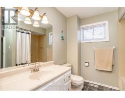 32 Winterfold Drive, Brampton, ON L6V3T2 Photo 24