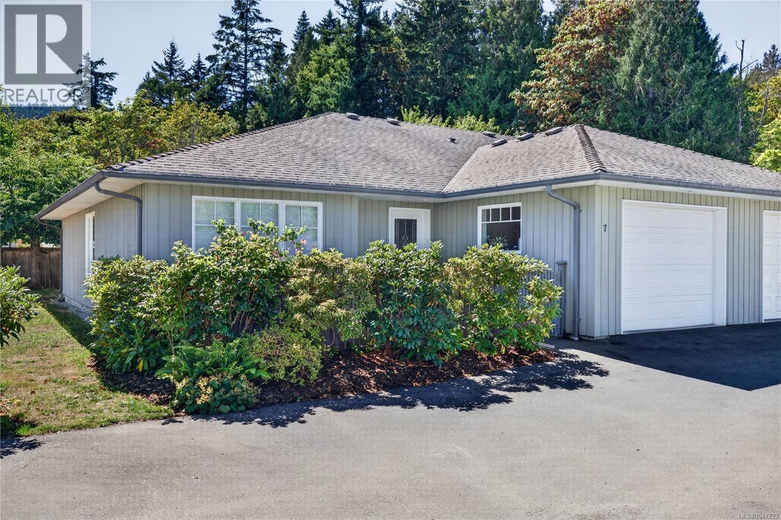 #7 235 Park Dr - 1