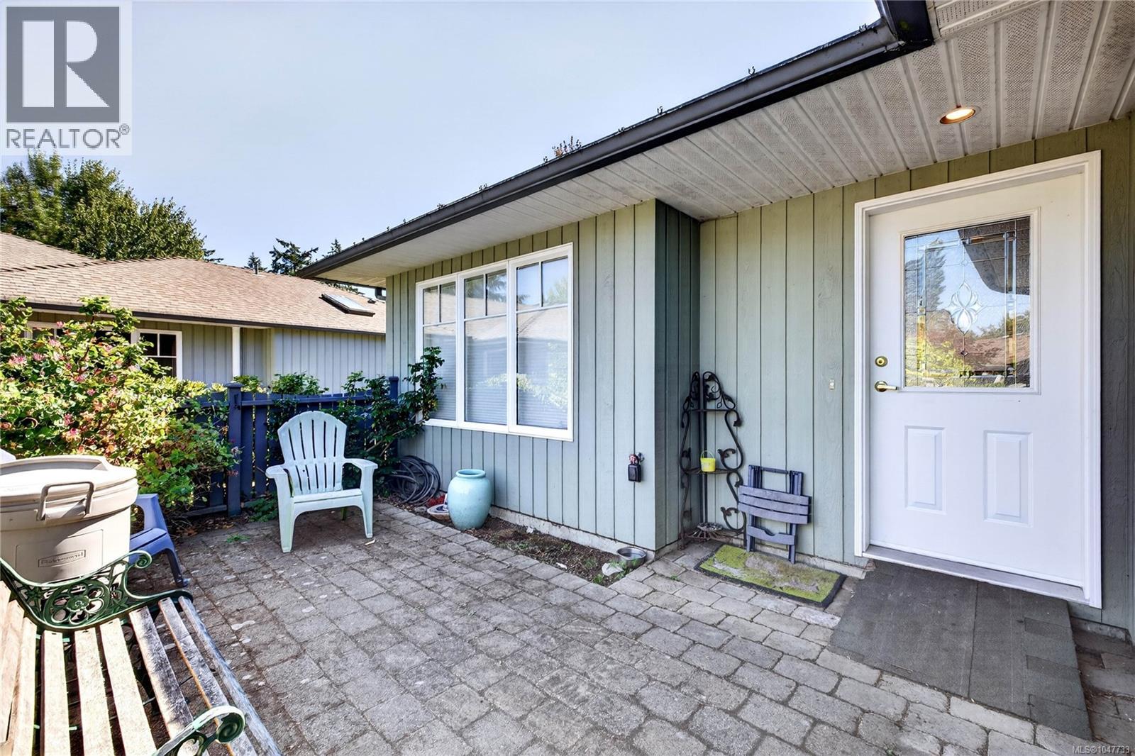 #7 235 Park Dr - Image 24