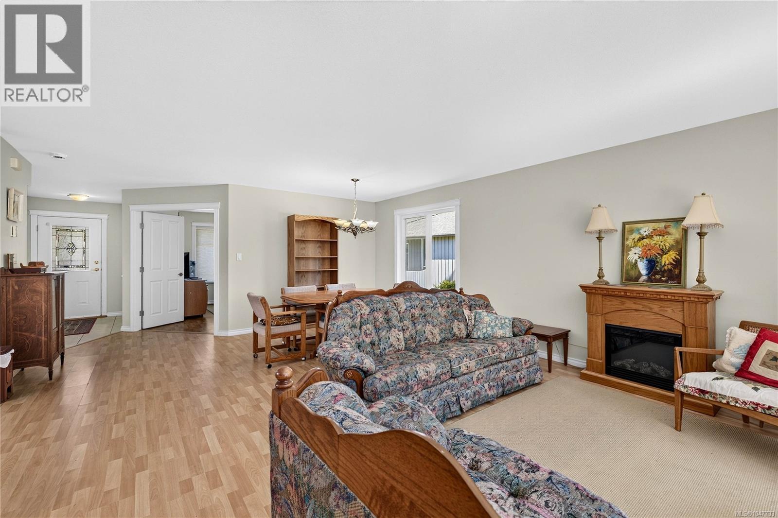 #7 235 Park Dr - 3