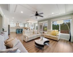 8197 211 Street, Langley, BC V2Y0E4 Photo 7