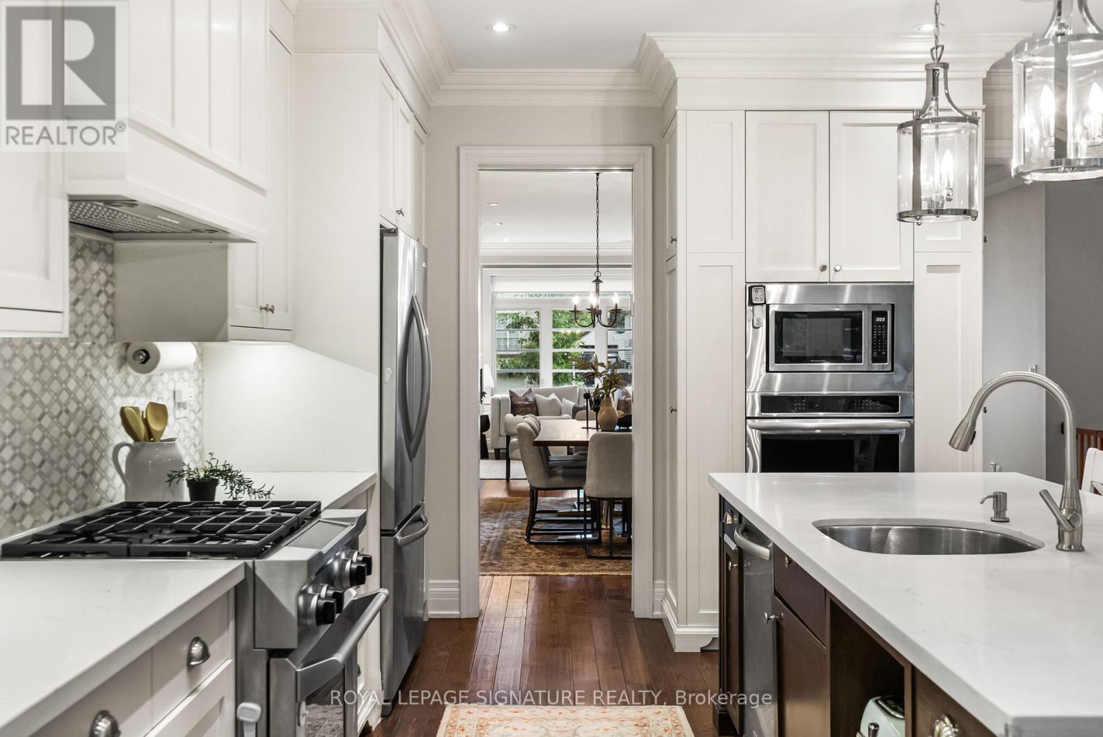 39 REGINA AVENUE - Image 28
