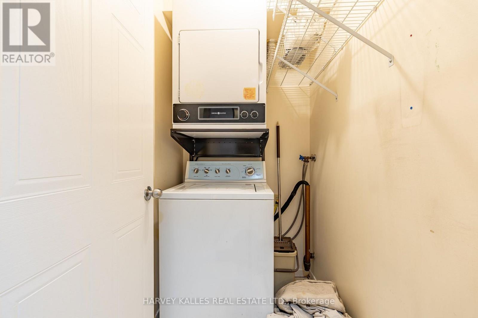 #205 5 KENNETH AVENUE - 17