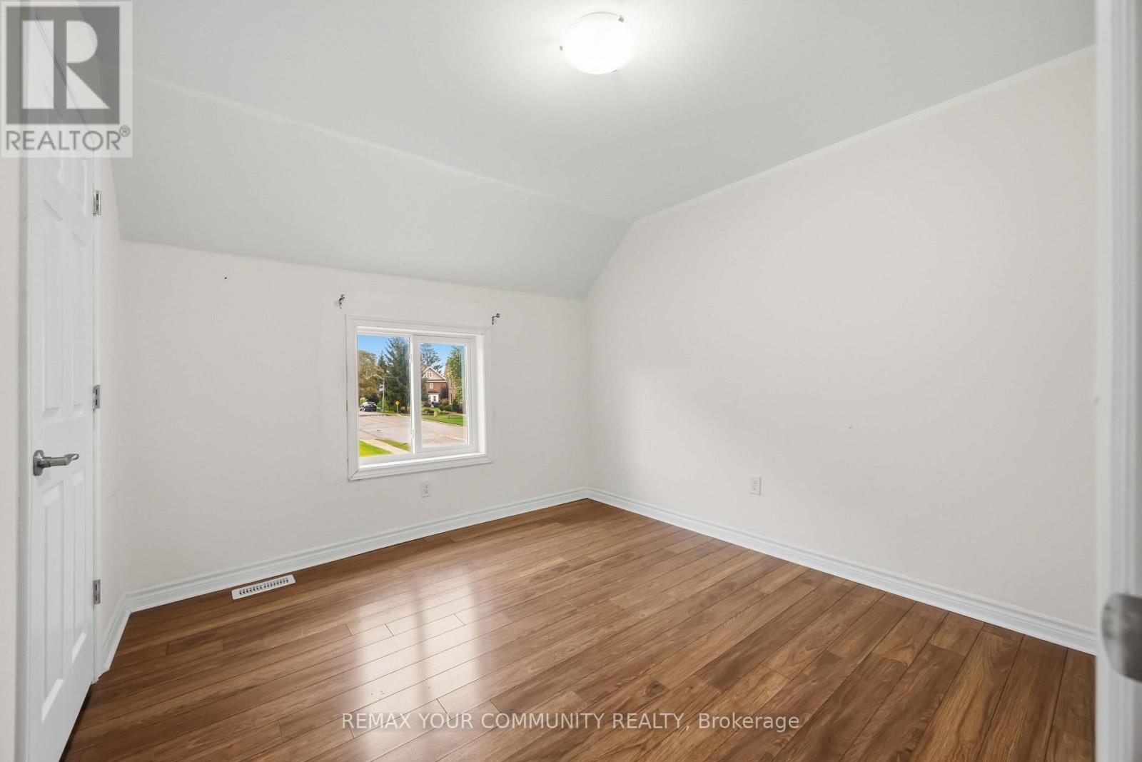4973 OLD BROCK ROAD - 14