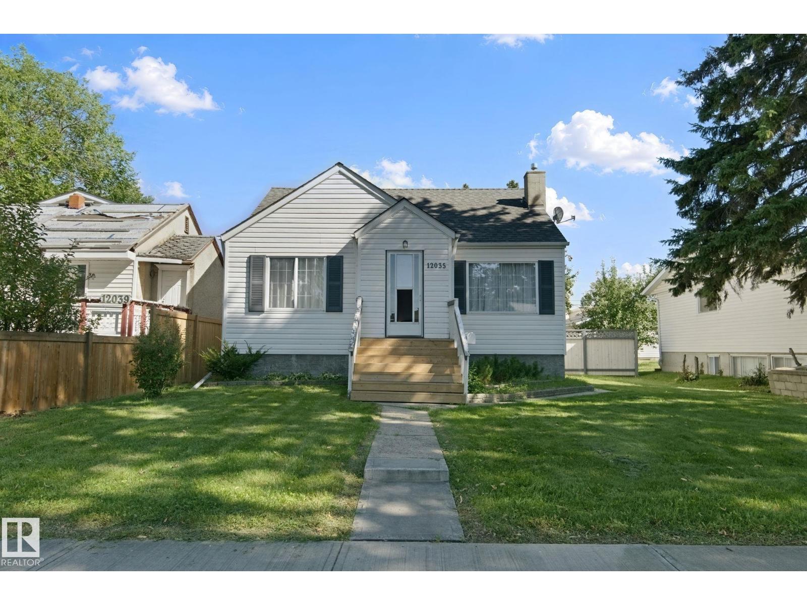 12035 83 ST NW - 1