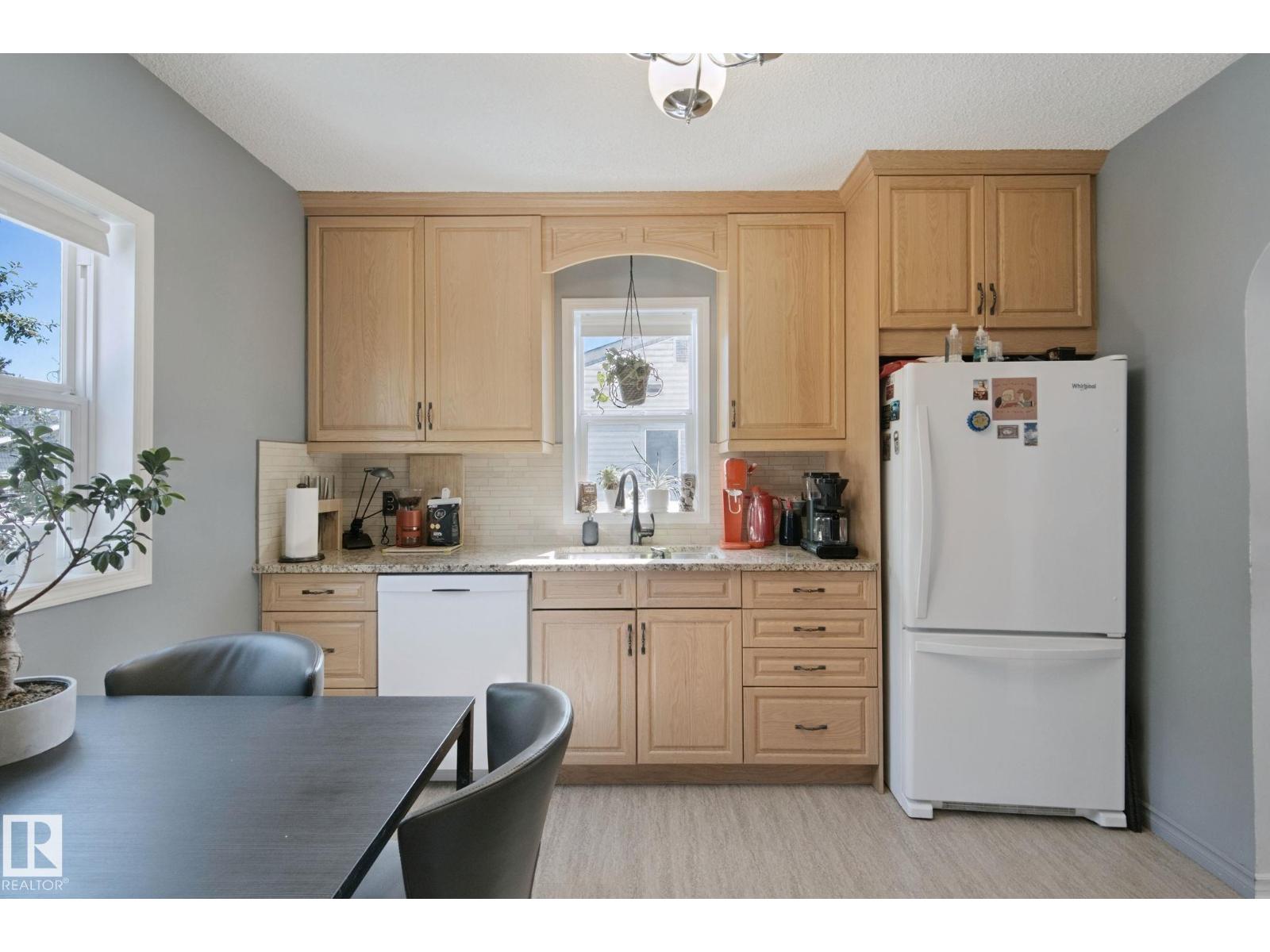 12035 83 ST NW - Image 14