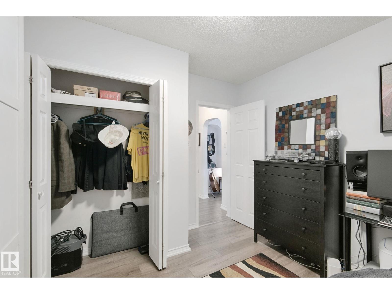 12035 83 ST NW - Image 19
