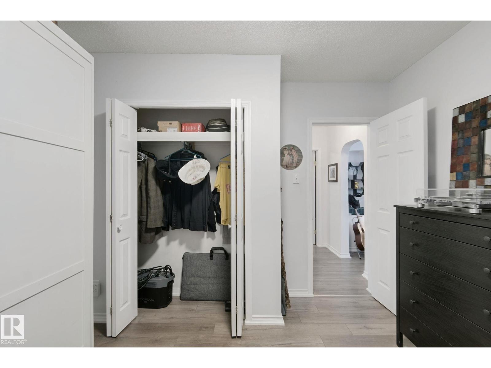 12035 83 ST NW - Image 20