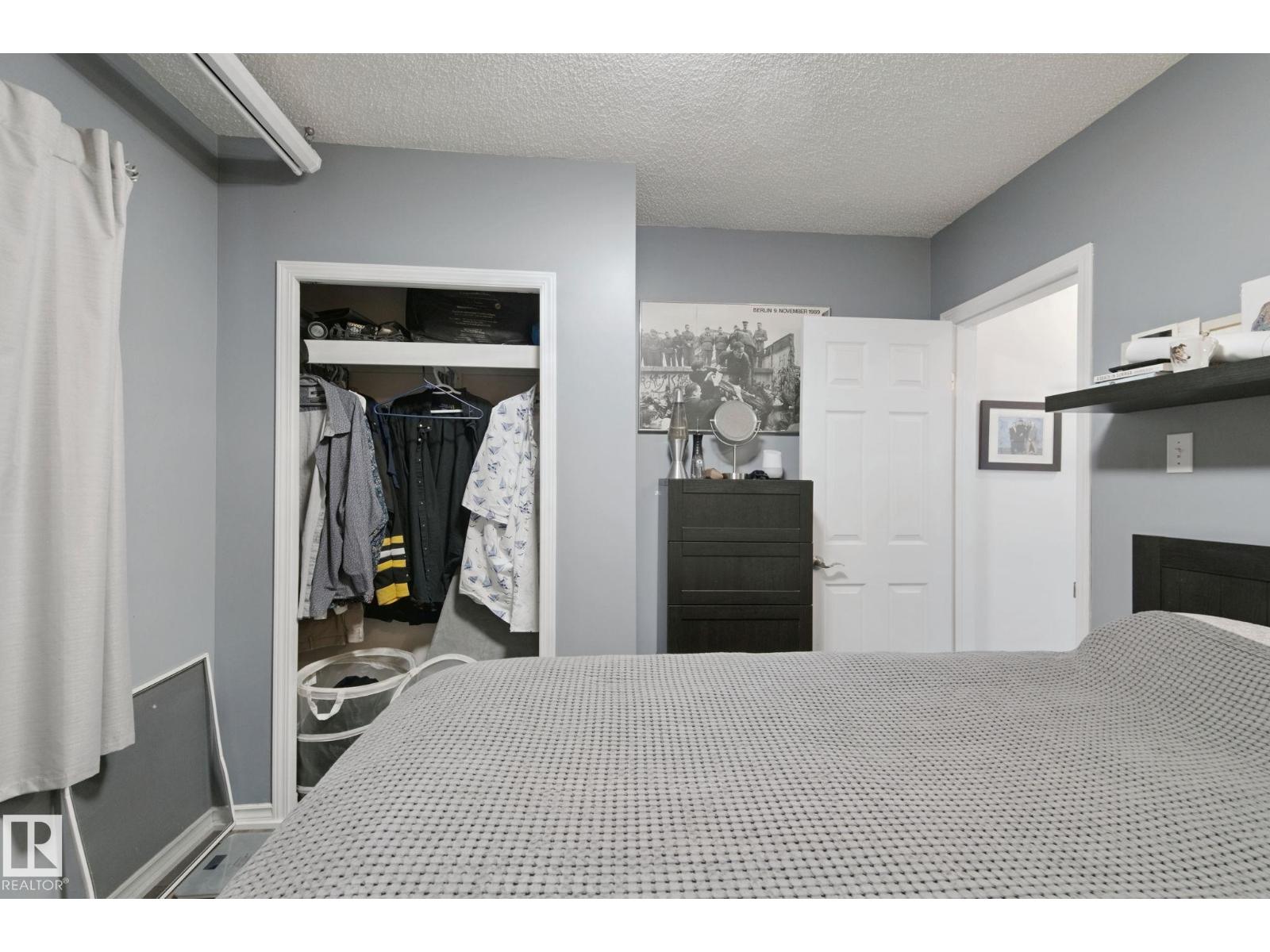 12035 83 ST NW - 27