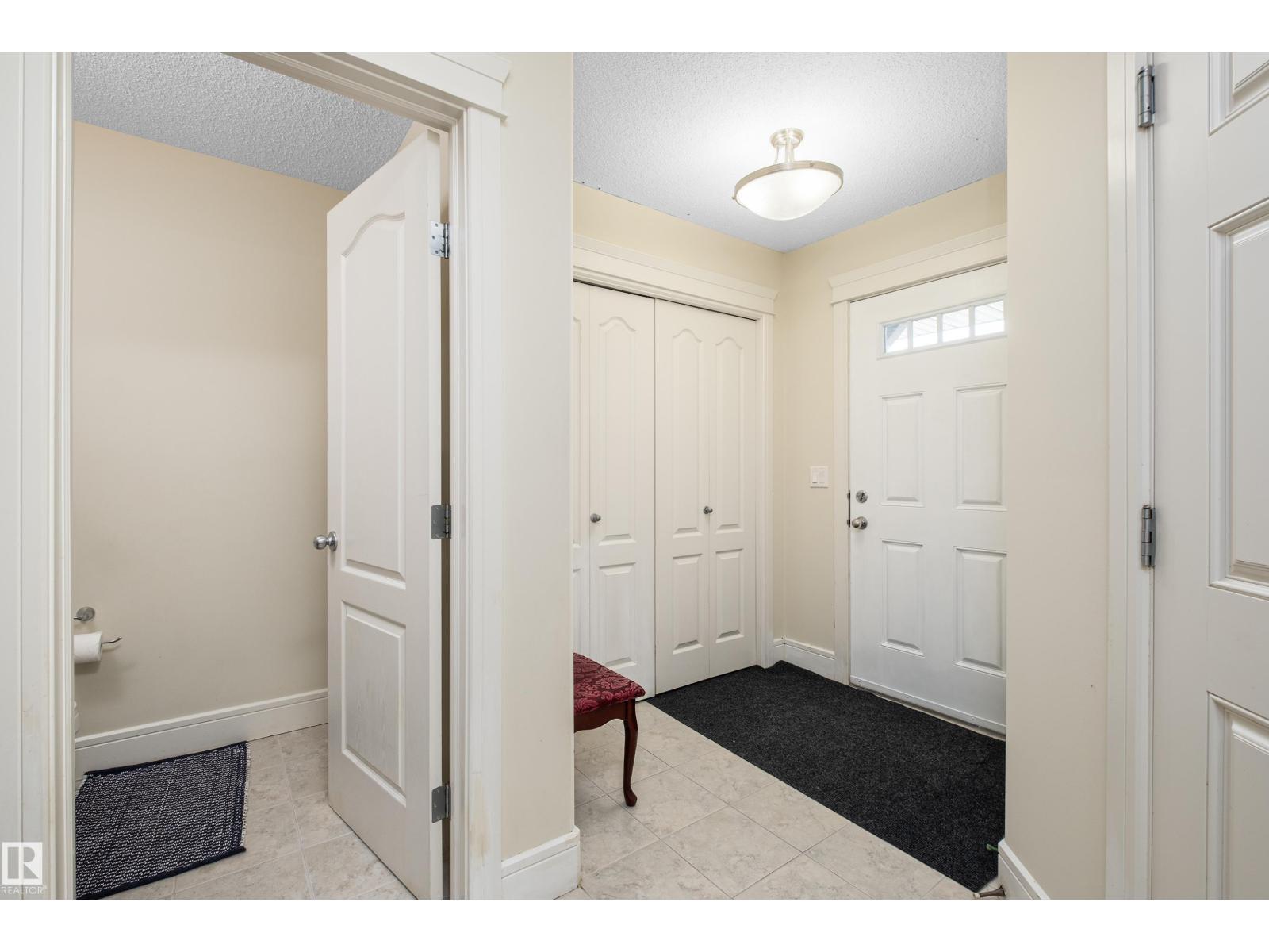 612 175A ST SW - 2