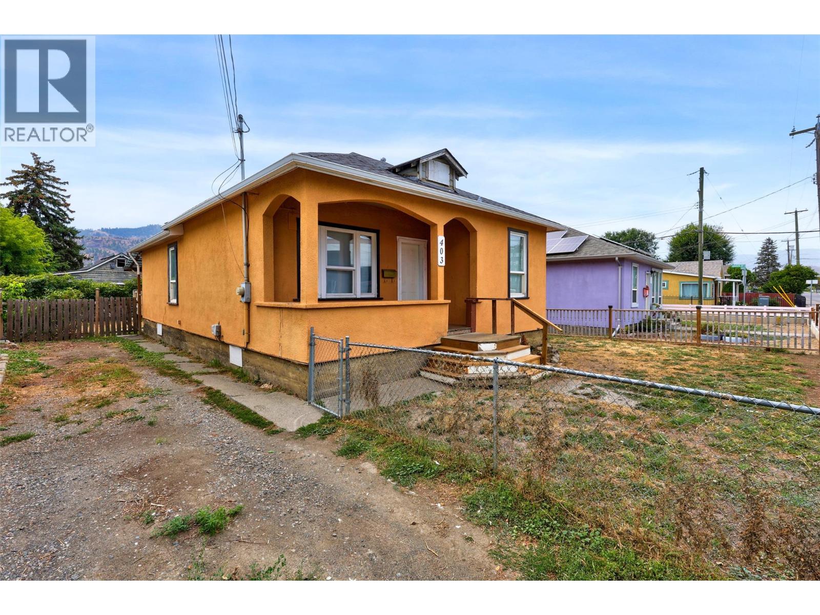 403 Mackenzie Avenue - 21