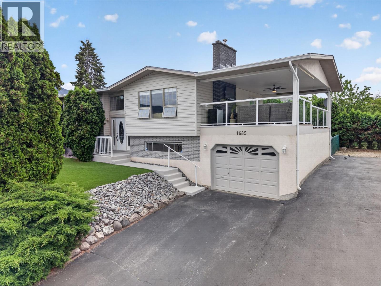 1685 Jonathan Road, Kelowna