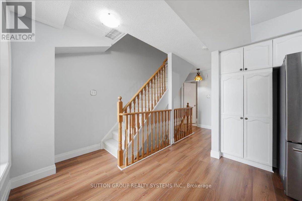 #255 60 BARONDALE DRIVE - 15