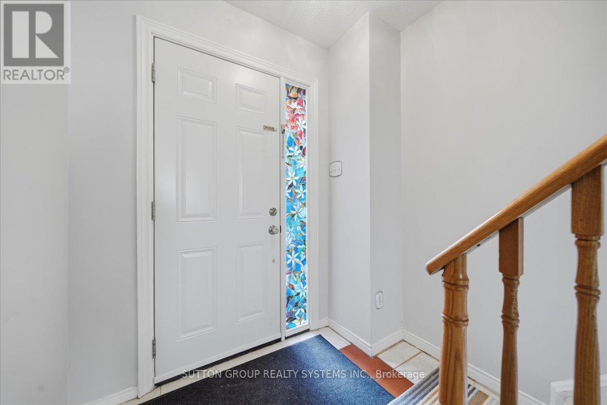 #255 60 BARONDALE DRIVE - 30