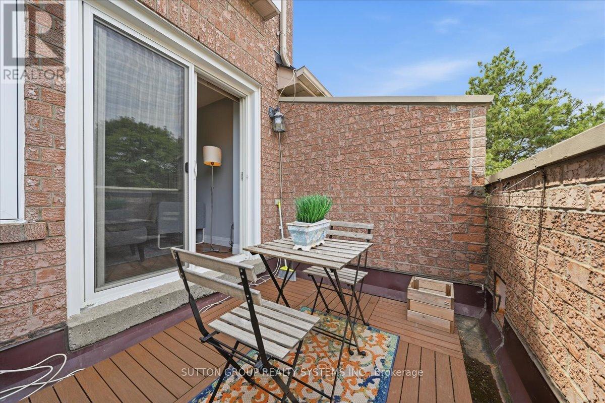 #255 60 BARONDALE DRIVE - 6