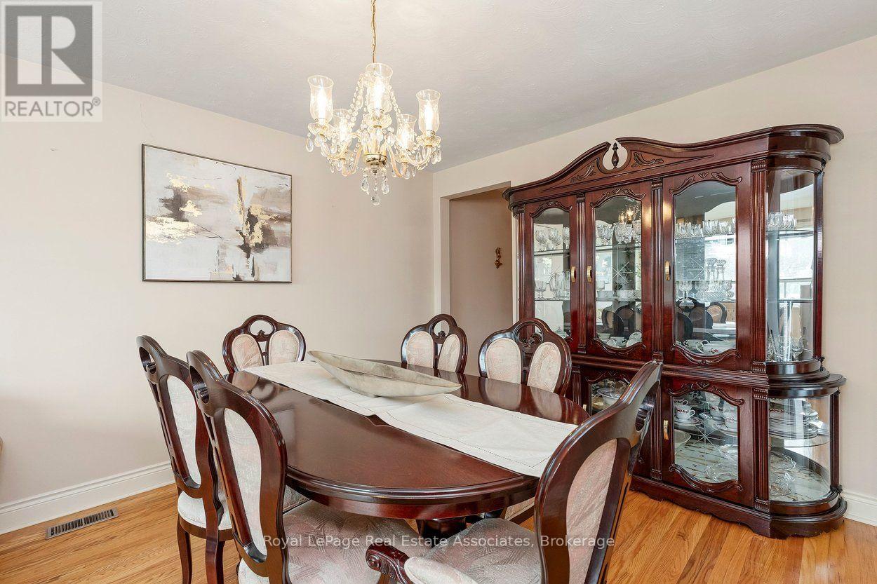 139 VODDEN STREET E - 10