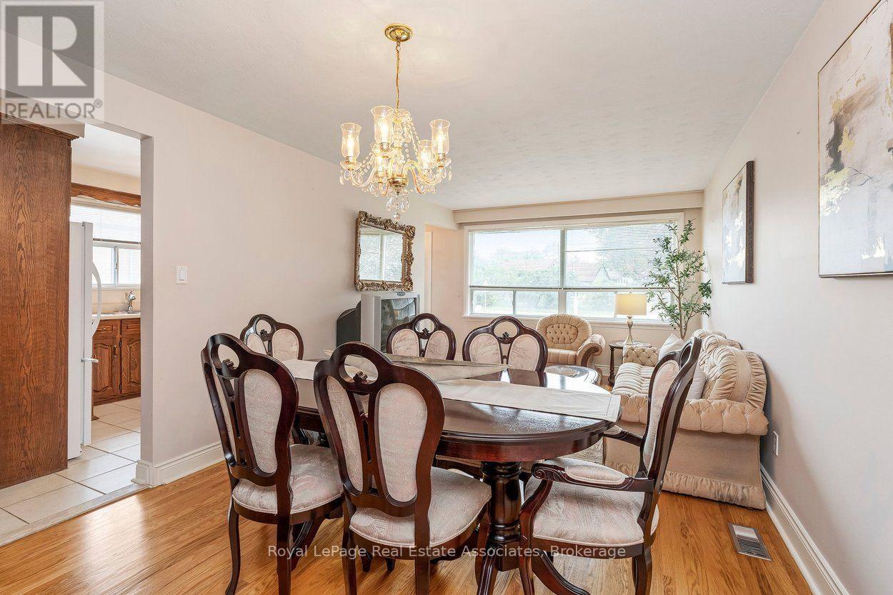 139 VODDEN STREET E - 11
