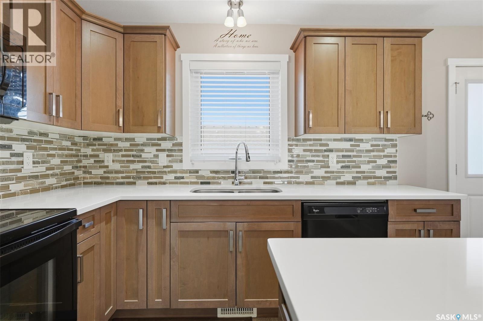 326 Maningas BEND, Saskatoon — photo 16