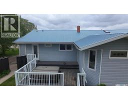 Family room - 1010 Desmond Street, Grenfell, SK S0G2B0 Photo 13