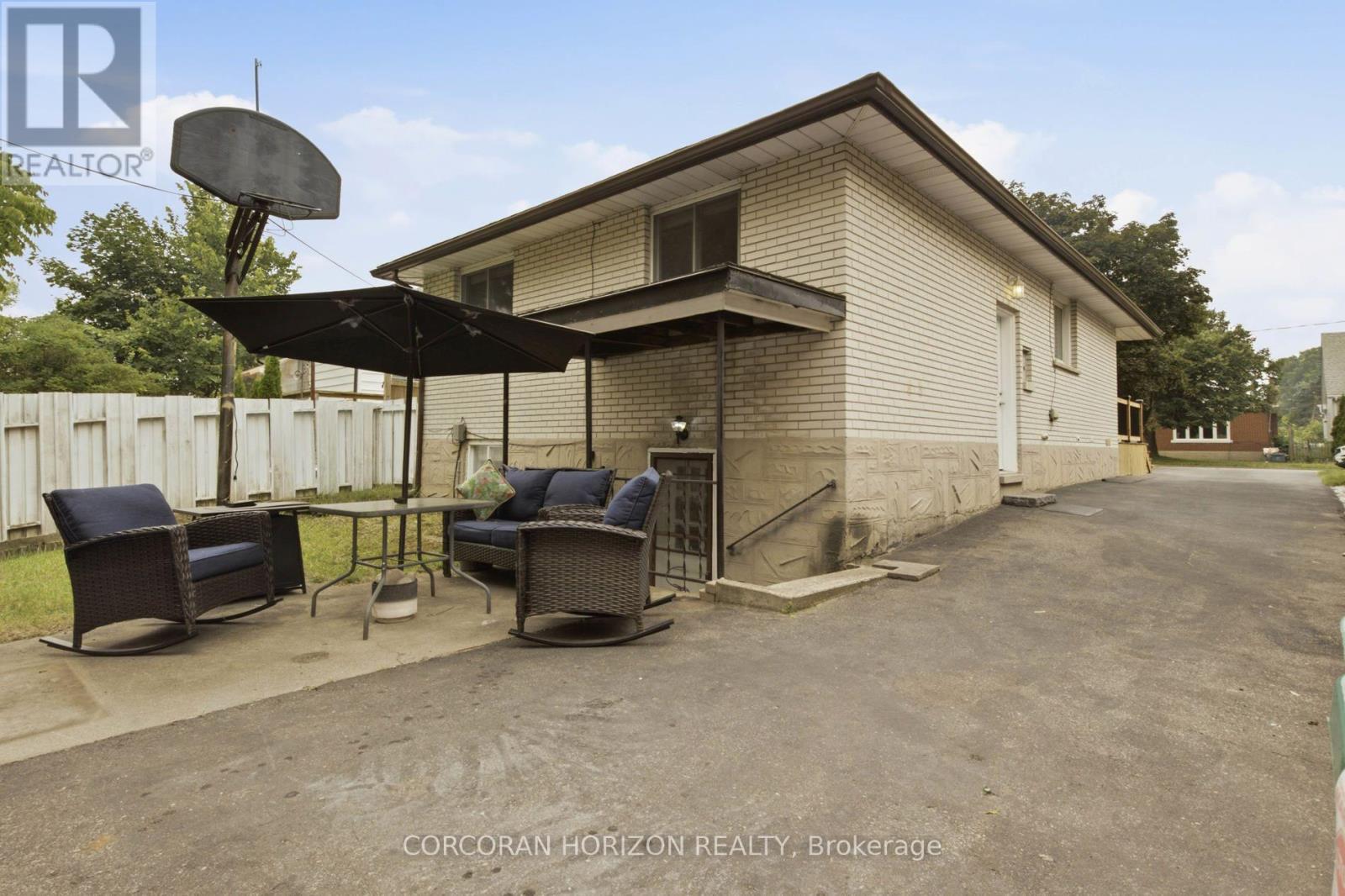 13 MERCER ROAD - Image 37