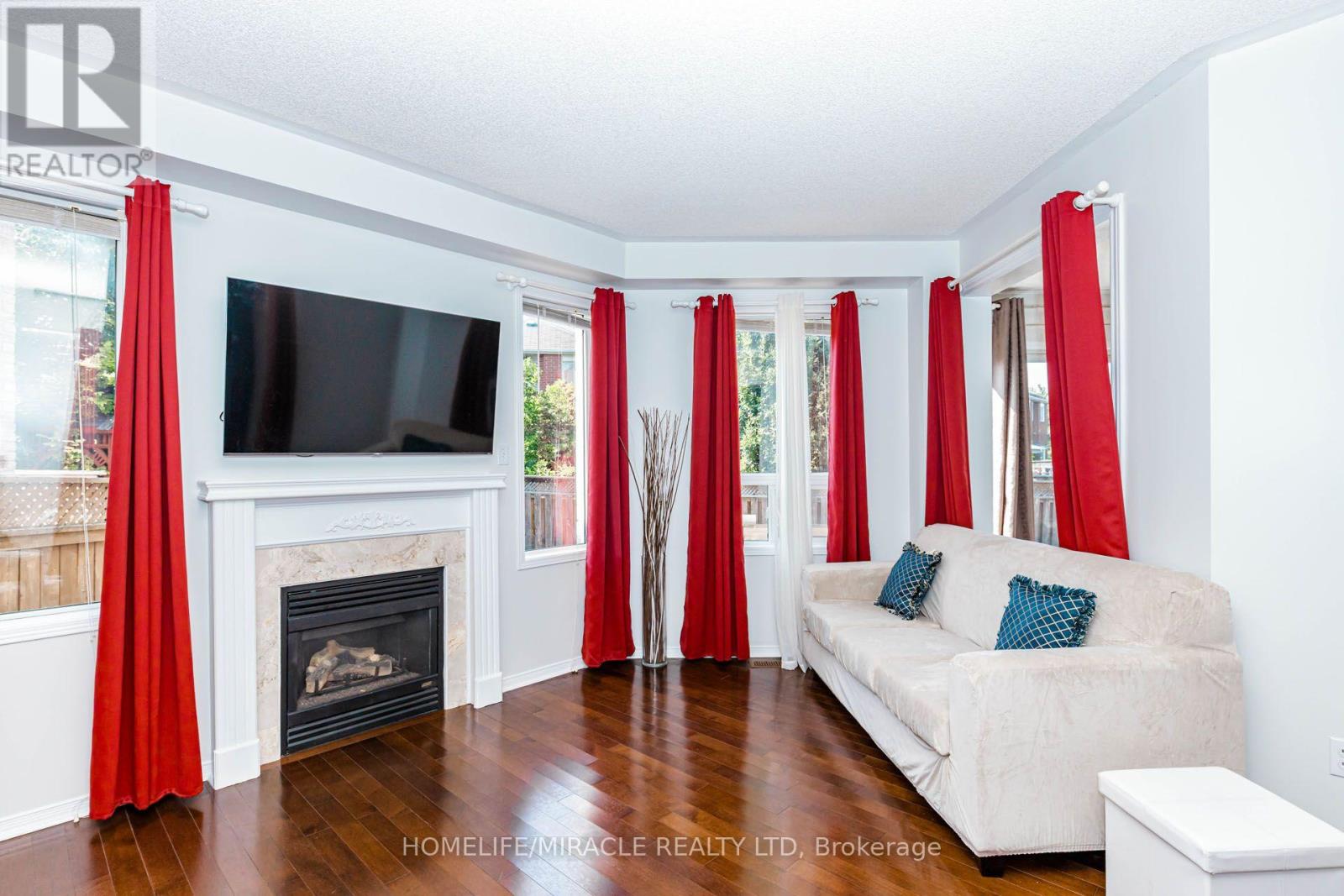 955 BRISTOL ROAD W - 21