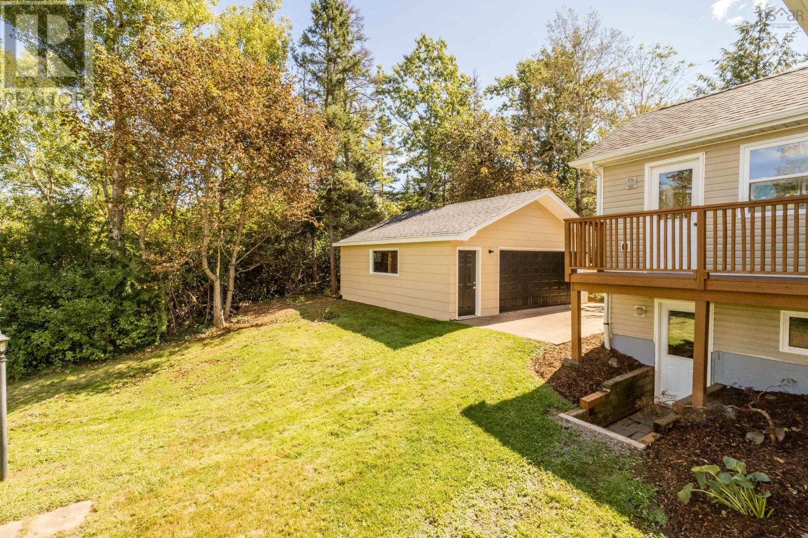 1 Sylvan Drive - 21
