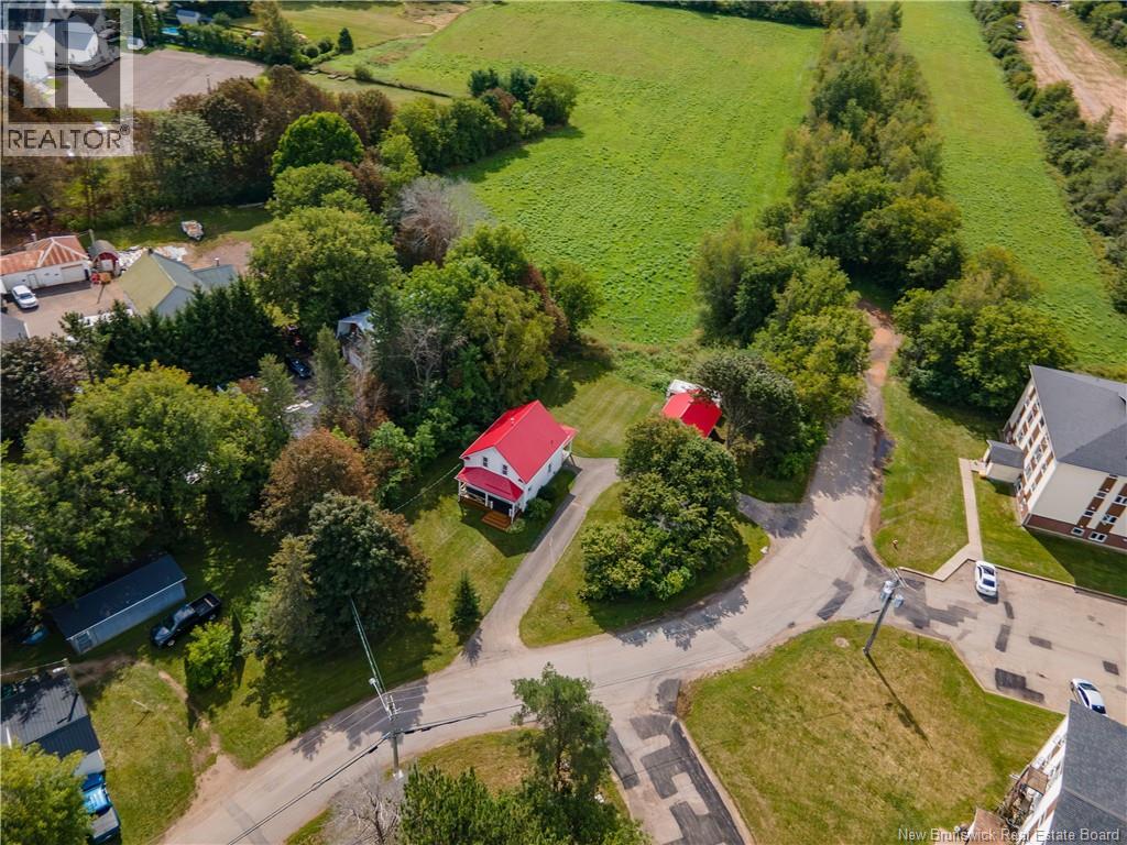 6 Green Valley, Sussex Corner, New Brunswick, E4E3B5, Sussex Corner, New Brunswick — photo 2 of 5