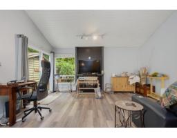 19207 Fairway Drive, Surrey, BC V3S5M8 Photo 6