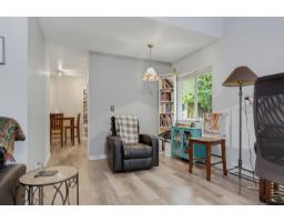 19207 Fairway Drive, Surrey, BC V3S5M8 Photo 11
