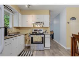 19207 Fairway Drive, Surrey, BC V3S5M8 Photo 15