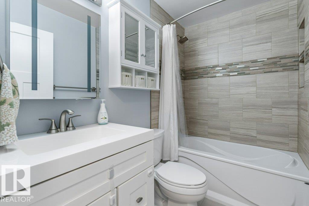 73 LINWOOD CR - 19