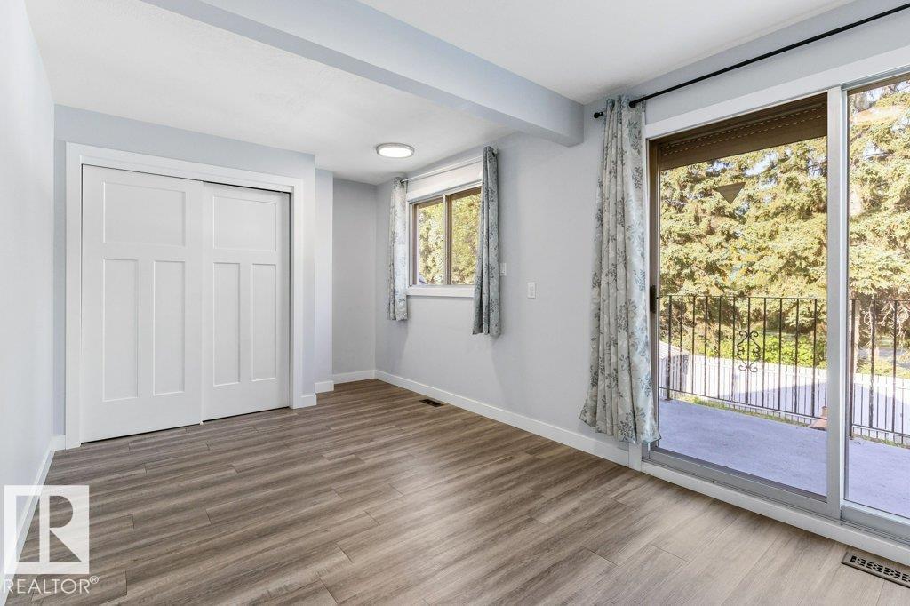 73 LINWOOD CR - 33