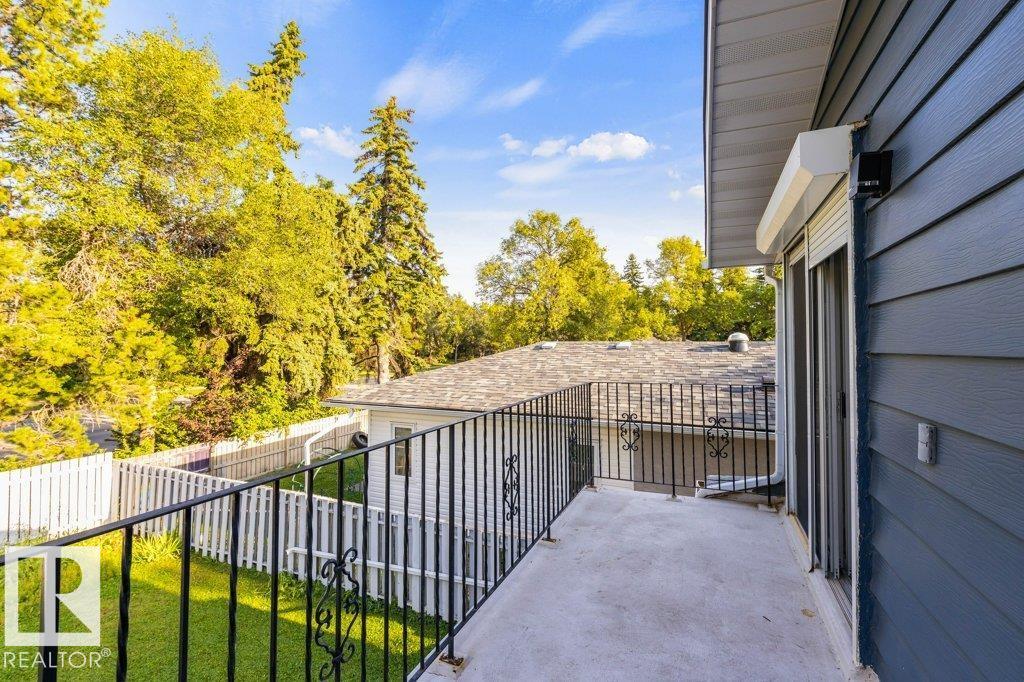 73 LINWOOD CR - 37