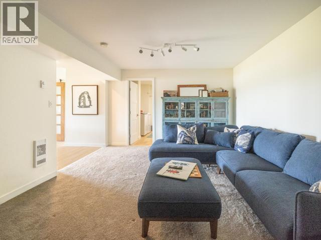 2084 MAHOOD ROAD - Image 59