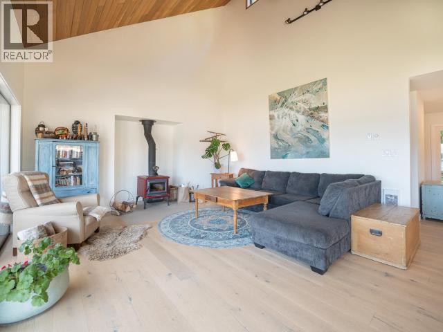 2084 MAHOOD ROAD - Image 38