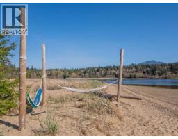 2084 Mahood Road, Powell River, BC V8A0L3 Photo 17