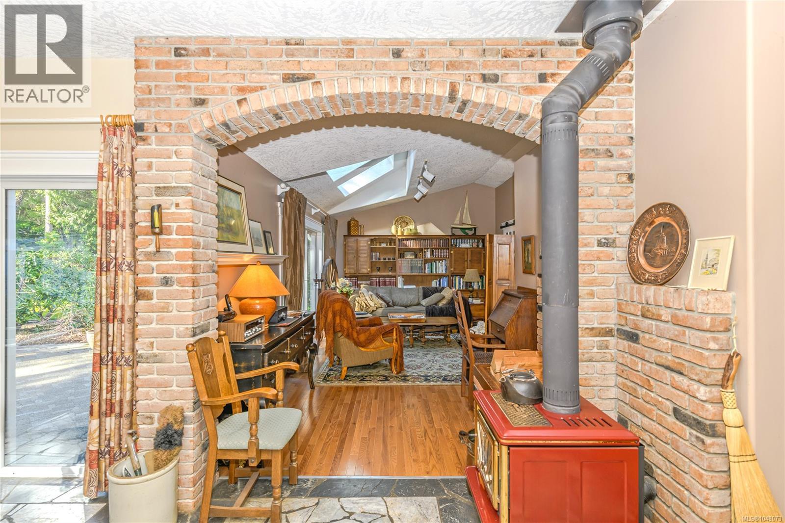 1753 Peerless Rd - Image 22