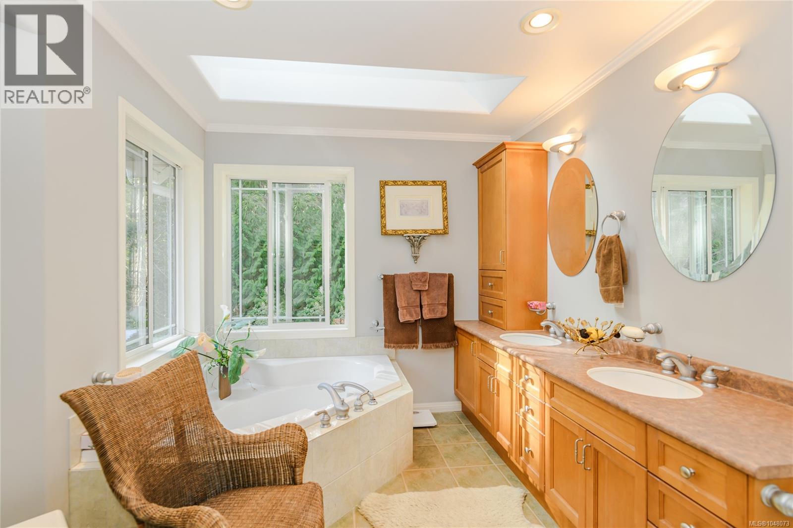 1753 Peerless Rd - Image 26