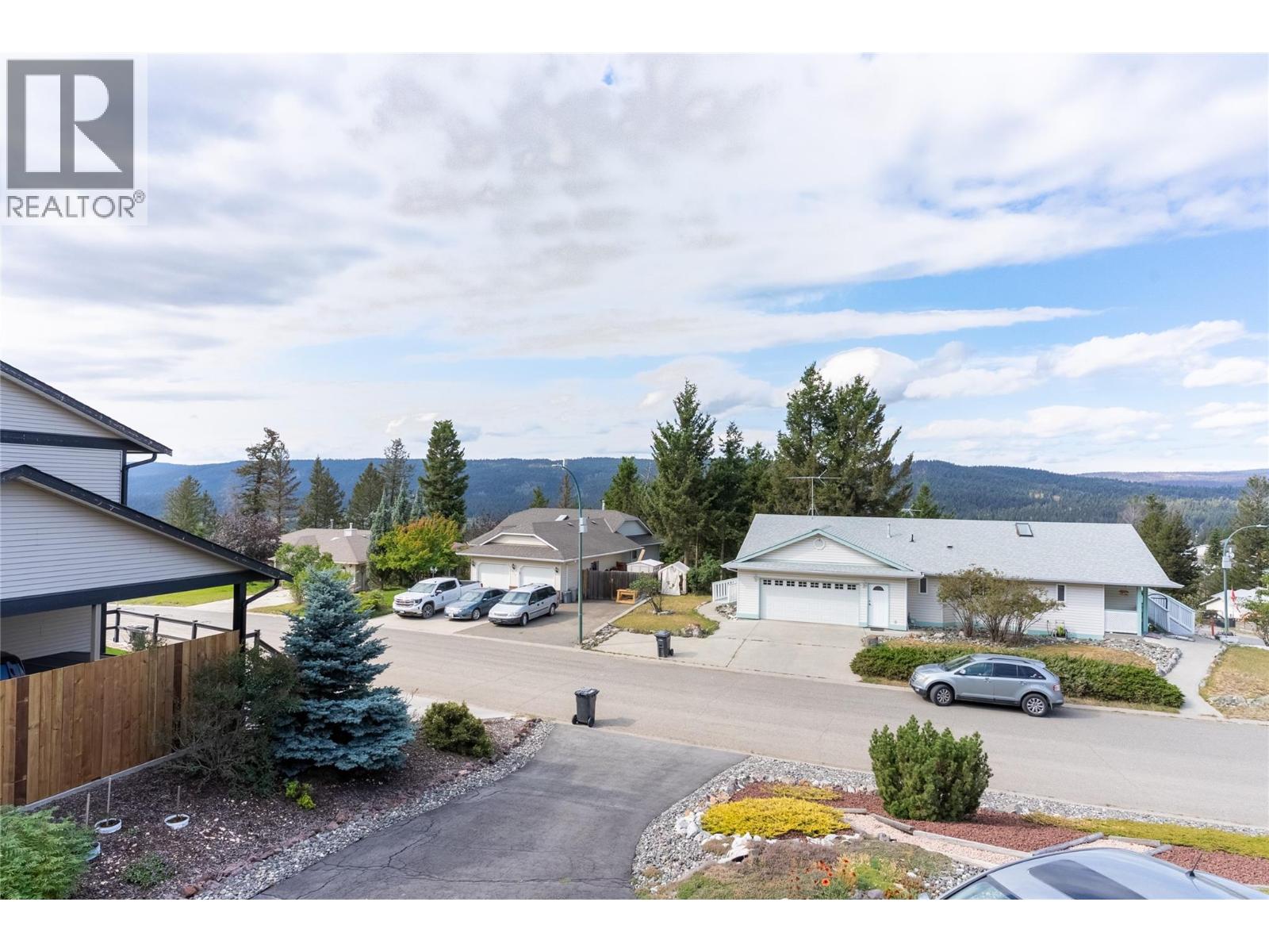 332 Linden Road - 43