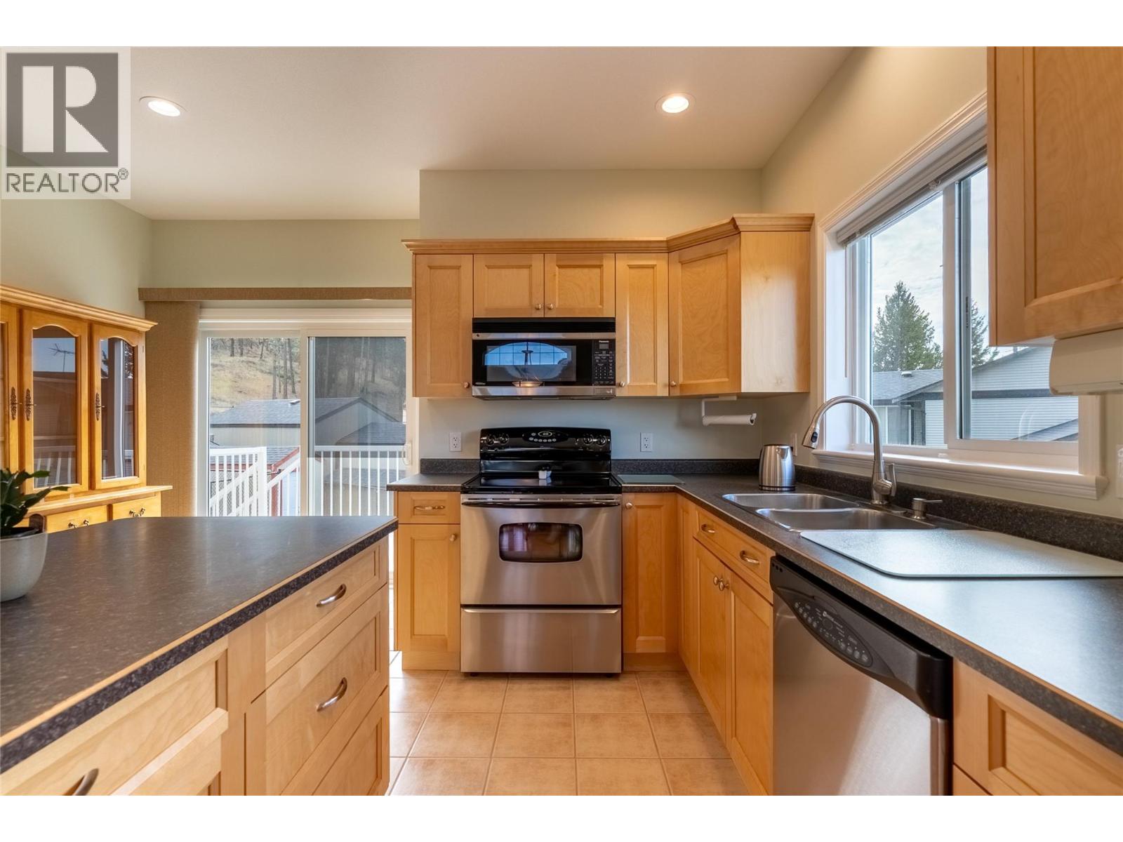 332 Linden Road - 9