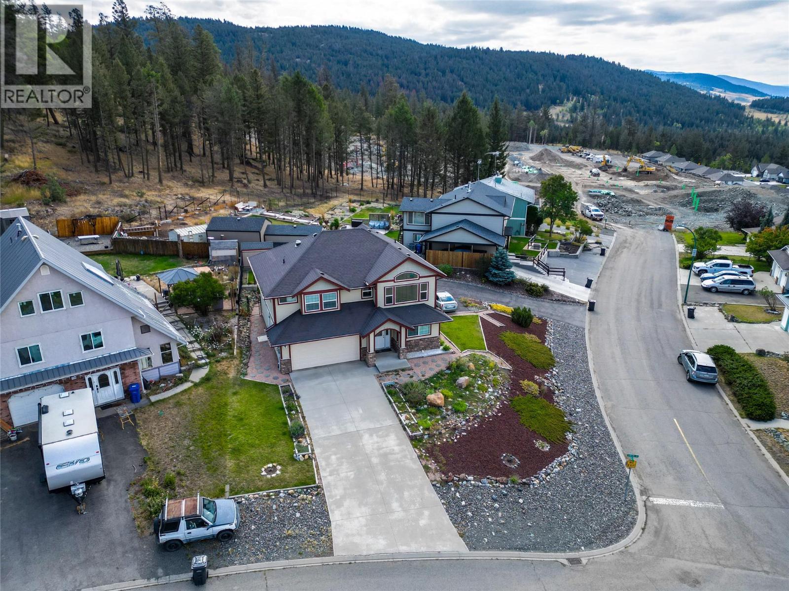 332 Linden Road - 45