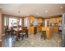8044 Kestrel Court, Surrey, BC V3W0V1 Photo 11