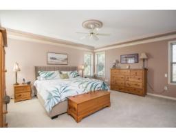 8044 Kestrel Court, Surrey, BC V3W0V1 Photo 18