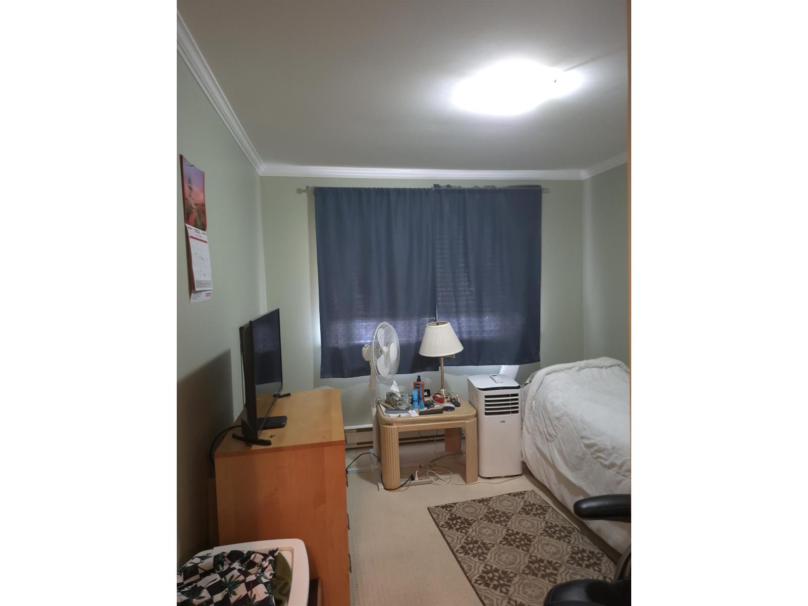 313 1448 FIR STREET, White Rock