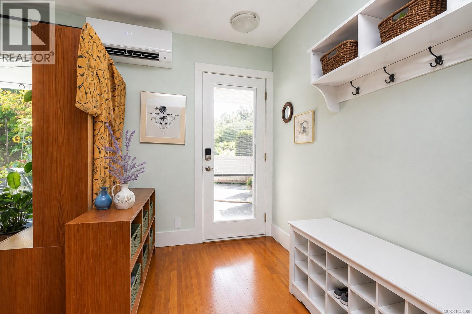 104 724 Sea Terrace, Victoria