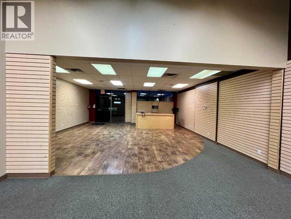 Listing photo – 7875 48 Avenue, Red Deer